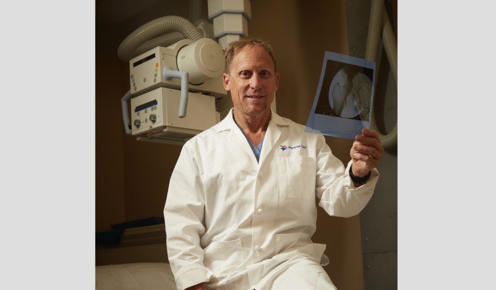 ade Smith, MD Board-certified orthopedic trauma surgeon with Swedish Medical Center Orthopedic Trauma and Limb Reconstruction